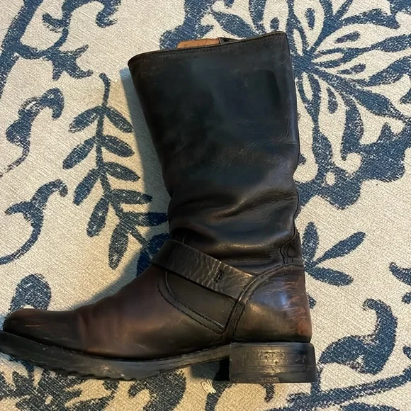 Veronica Slouch - Picture 10 of 11